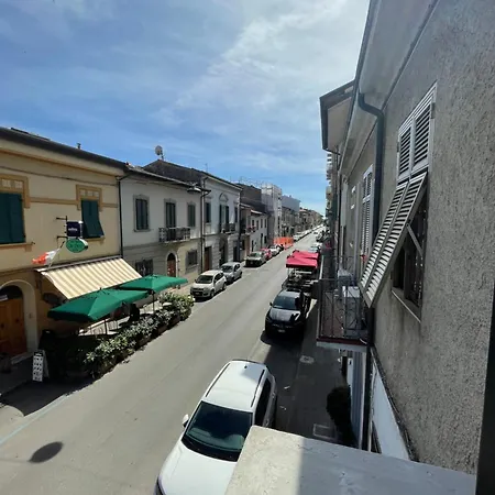 Casa Ave Viareggio